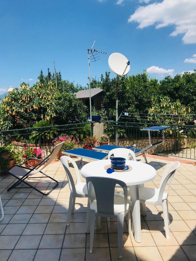 La Terrazza Διαμέρισμα Vico Equense Εξωτερικό φωτογραφία